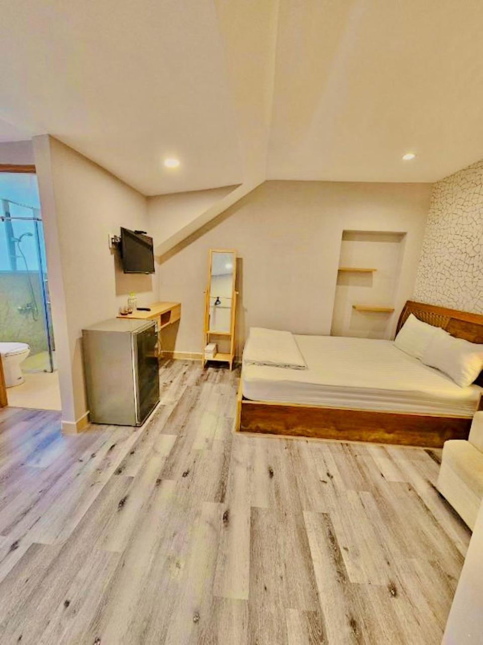 Simmi 5 Hotel & Apartment 胡志明市 外观 照片
