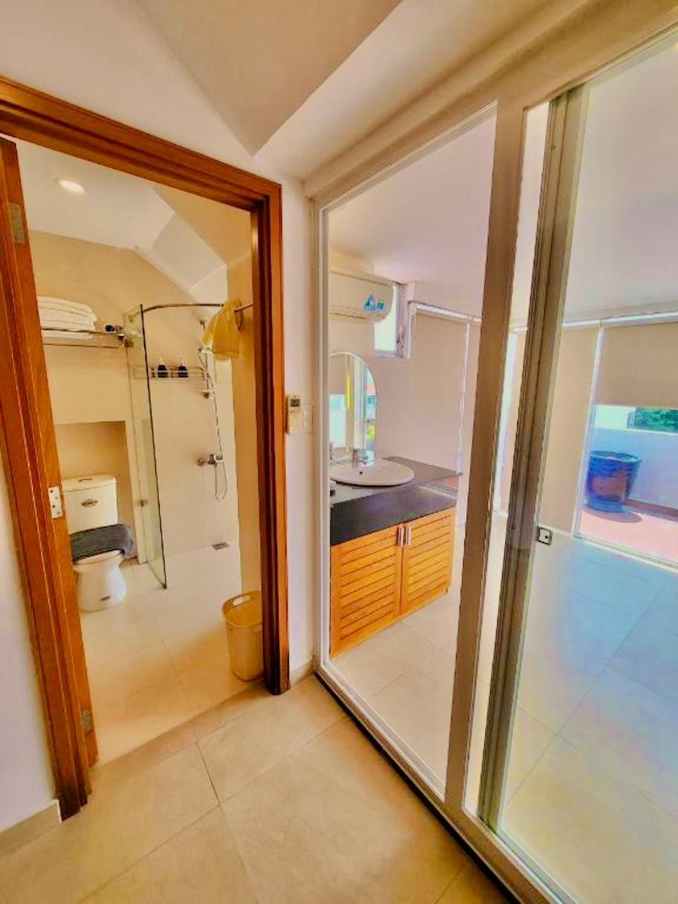 Simmi 5 Hotel & Apartment 胡志明市 外观 照片